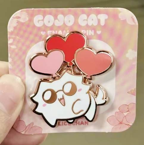 Gojocat Balloons Pin