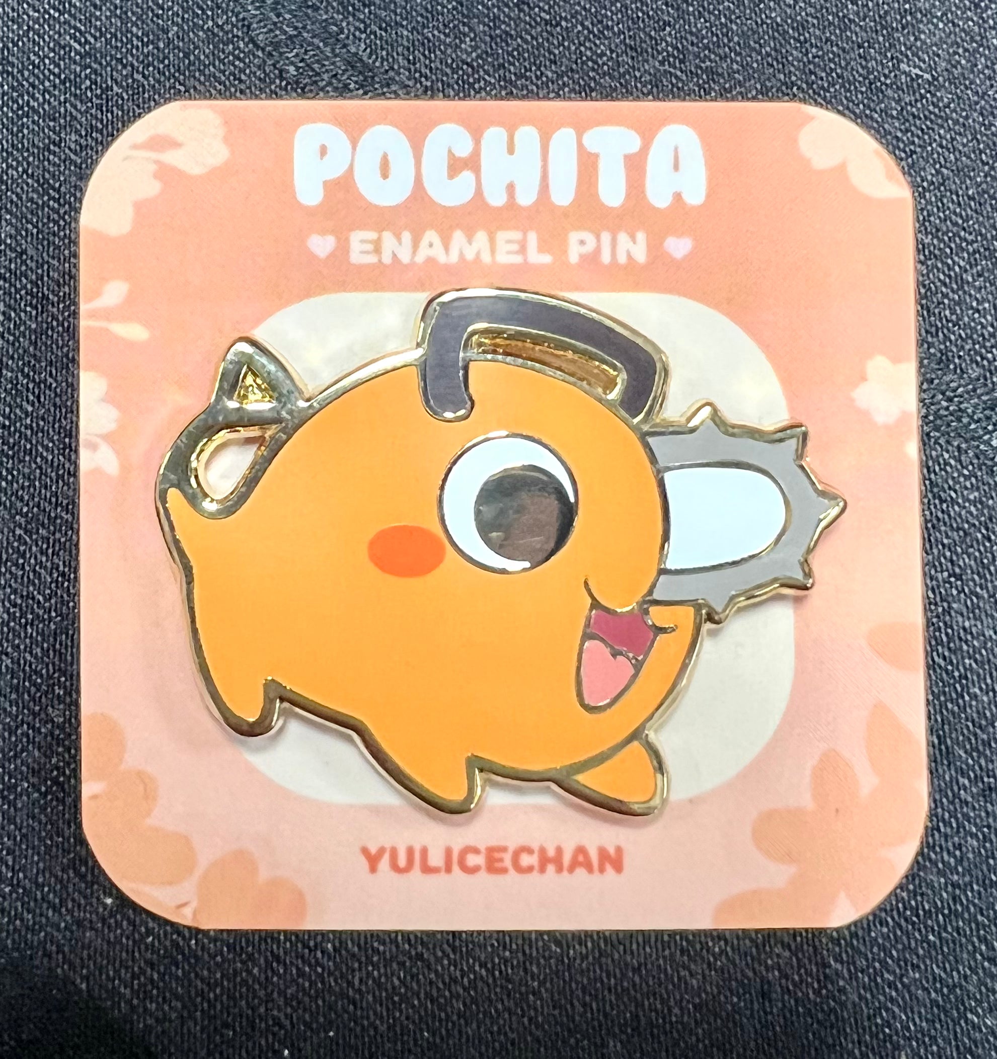 Pochita Enamel Pin – yulicechan